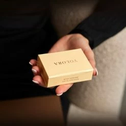 Korting 😉 Yolora Dames Oorbellen Hartje - Kalpa Camaka Kristallen - Zilverkleurig - 18K Witgoud Verguld - Vrouwen Oorknoppen Zilver - Oorknopjes - Sieraden - Luxe Giftbox - Geschenkdoos - Cadeau Doos - Mooie Cadeauverpakking- Exclusieve Geschenkverpakking 🛒 -Sieraden-horloges Winkel 550x366 33