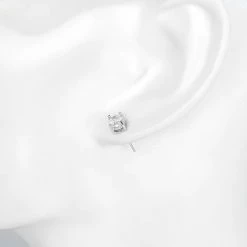 Coupon ❤️ Liefs Jade Oorbellen Dames | Zilveren Dames Oorbellen | 925 Zilver | Oorknopjes Met Zirkonia Steen | Cadeau Voor Vrouw | Schoencadeautje Sinterklaas | Black Friday 2022 | Kerst | Kerstcadeau Voor Vrouwen 🛒 -Sieraden-horloges Winkel 550x453 2