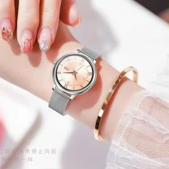 Nieuw 🎉 Belesy® CHARMING - Smartwatch Dames - Horloge - 1.3 Inch - Kleurenscherm - Stappenteller - Bloeddruk - Hartslag - Maak Je Eigen ⌚ Watchfaces - Staal – Zwart 🛒 -Sieraden-horloges Winkel 550x522