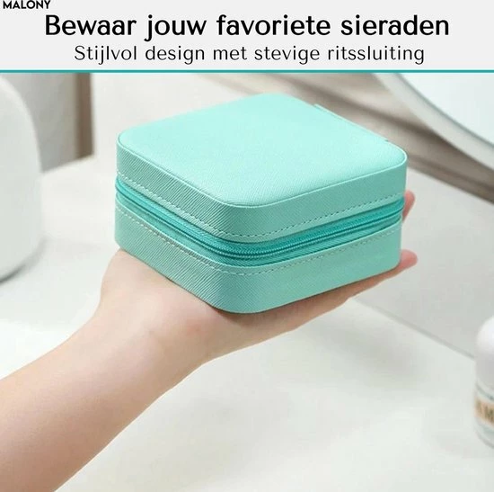 Goedkoopste ๐ Malony® Luxe Sieradendoos - Sieradenhouder - Juwelendoos - Compact – PU Leer - Licht Blauw ๐ 8 Goedkoopste ๐ Malony® Luxe Sieradendoos - Sieradenhouder - Juwelendoos - Compact – PU Leer - Licht Blauw ๐ - Afbeelding 6