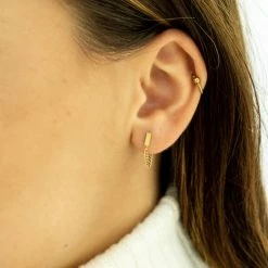 Flash-uitverkoop 👍 Essentialistics Stud Oorknopjes Met Ketting Staafje - Zilver - Stainless Steel (verkleurt Niet) ❤️ -Sieraden-horloges Winkel 550x550 1112