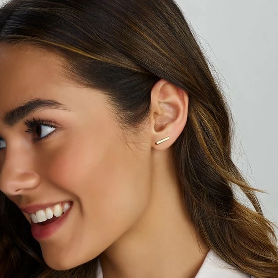 Kopen ✨ Marie-Celeste Balkje Dames Oorknoppen 8 Mm - Goud 🤩 9 Kopen ✨ Marie-Celeste Balkje Dames Oorknoppen 8 Mm - Goud 🤩 - Afbeelding 7