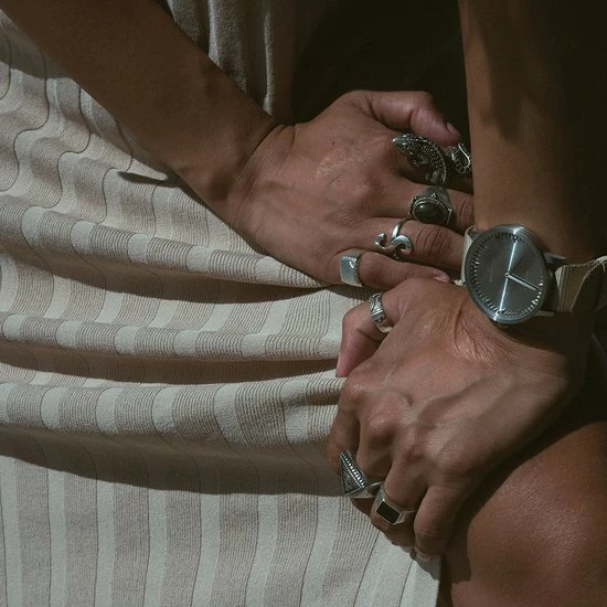 Coupon π LEFF Amsterdam - T40 - Horloge - Nylon - Staal/Zandkleurig - Ø 40mm π 10 Coupon π LEFF Amsterdam - T40 - Horloge - Nylon - Staal/Zandkleurig - Ø 40mm π - Afbeelding 8