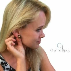 Aanbiedingen β Clip Oorbellen-Madelief-Zwart-2 Cm- Goudkleurig-geen Gaatje-Charme Bijoux π 11 Aanbiedingen β Clip Oorbellen-Madelief-Zwart-2 Cm- Goudkleurig-geen Gaatje-Charme Bijoux π -Sieraden-horloges Winkel 550x550 241