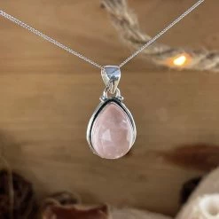 Top 10 🛒 Crystals By Lina Zilveren Hanger Met Rozenkwarts - 100% Sterling Silver 925 - Roze Edelsteen - Duurzaam Geschenkzakje 🔔
