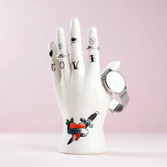 Coupon β¨ Bitten Hand Sieradenhouder - Tattoo π 3 Coupon β¨ Bitten Hand Sieradenhouder - Tattoo π