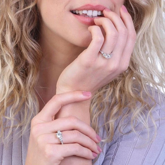 Hete verkoop π Lucardi - Dames Ring Met Zirkonia - Ring - Cadeau - Echt Zilver - Zilverkleurig π 4 Hete verkoop π Lucardi - Dames Ring Met Zirkonia - Ring - Cadeau - Echt Zilver - Zilverkleurig π - Afbeelding 2