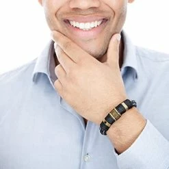 Hete verkoop π₯ Armband - Serasar - Echt Rund Leder - "Ring Goud" - Goudkleurig/Zwart - 23 Cm - Roestvrijstaal - Inclusief Bijpassend Sieraden Doosje - Mooi Om Cadeau Te Geven! - Maar Natuurlijk Ook Voor Jezelf.... π₯ 14 Hete verkoop π₯ Armband - Serasar - Echt Rund Leder - "Ring Goud" - Goudkleurig/Zwart - 23 Cm - Roestvrijstaal - Inclusief Bijpassend Sieraden Doosje - Mooi Om Cadeau Te Geven! - Maar Natuurlijk Ook Voor Jezelf.... π₯ -Sieraden-horloges Winkel 550x550 811