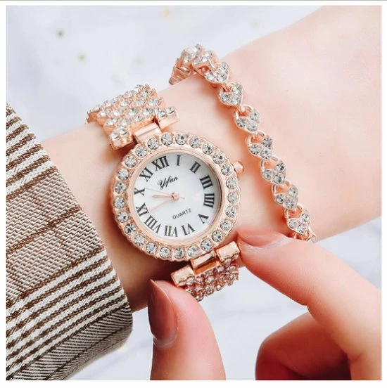 Beste Verkoop 💯 Fiory Sieradenset Horloge Armband| Rose Goud| Horloge | Armband | Volledig Vol Met Steentjes| Bling Bling| Luxe Sieraden| Rose Goud En White 💯 4 Beste Verkoop 💯 Fiory Sieradenset Horloge Armband| Rose Goud| Horloge | Armband | Volledig Vol Met Steentjes| Bling Bling| Luxe Sieraden| Rose Goud En White 💯 - Afbeelding 2