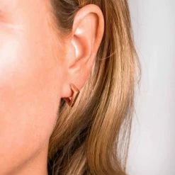 Flash-uitverkoop 🥰 ZINZI Zilveren Luxe Oorringen Rosé Verguld Vierkante Buis Driehoekvorm 18x2,5mm ZIO1684R ✨ -Sieraden-horloges Winkel 550x630 1