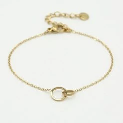 Goedkoop ✔️ Glow Adora - Armbanden - Connected Cirkels Love - Goudkleurig 👏